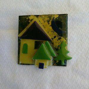 Collectible House Pins Pins‎ by Lucinda" 3-D Green